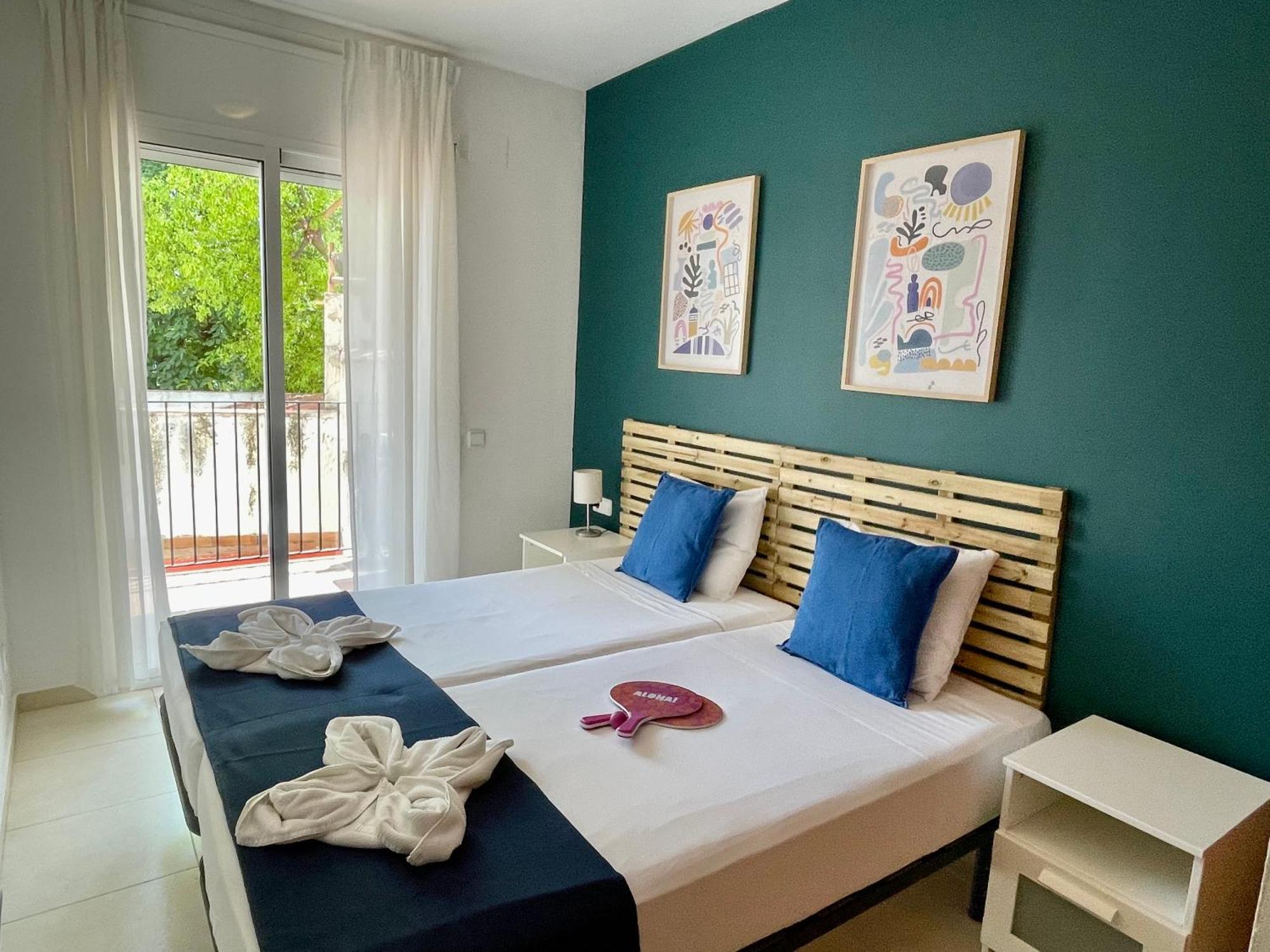 Sant Pau Beach Home With Terrace ซีเจส ภายนอก รูปภาพ